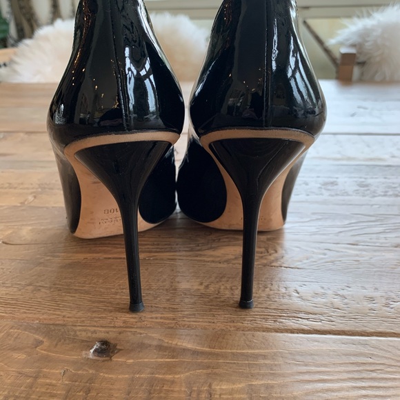 Authentic Gucci patent leather peep toe shoes - Picture 6 of 9
